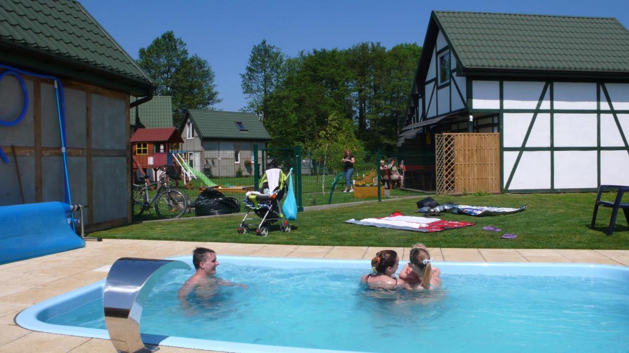 Hotel Ośrodek domków Sztorm Chłopy Zewnętrze zdjęcie